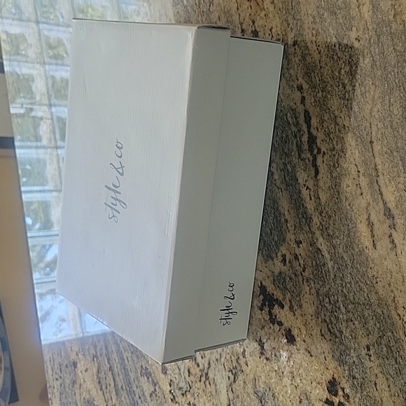 HP!🎉🌞🎈Style and Co. Sandals - Picture 15 of 15